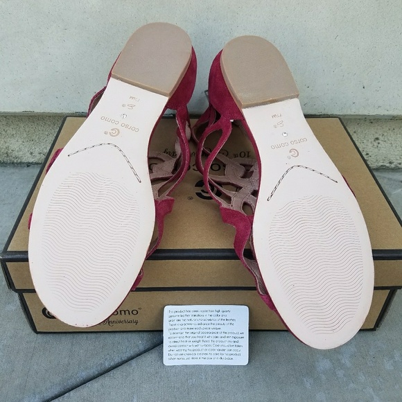 Stylish Corso Como Red Suede Gladiator Sandals - Picture 7 of 7